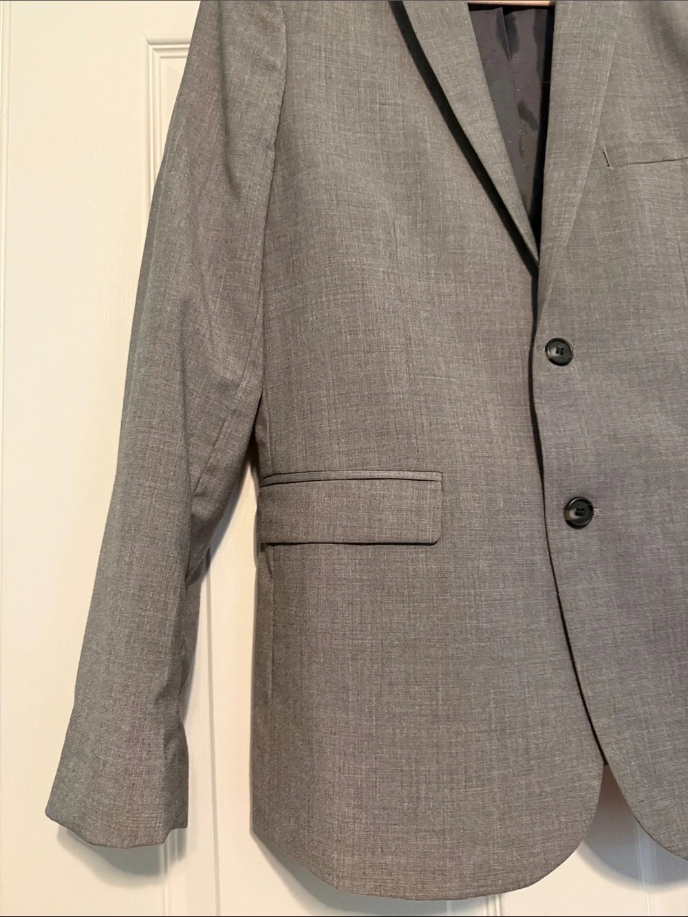 H&M Men's Light Gray Two-Button Sport Coat
